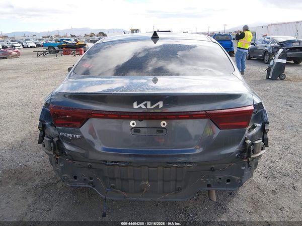 2023 KIA FORTE LXS