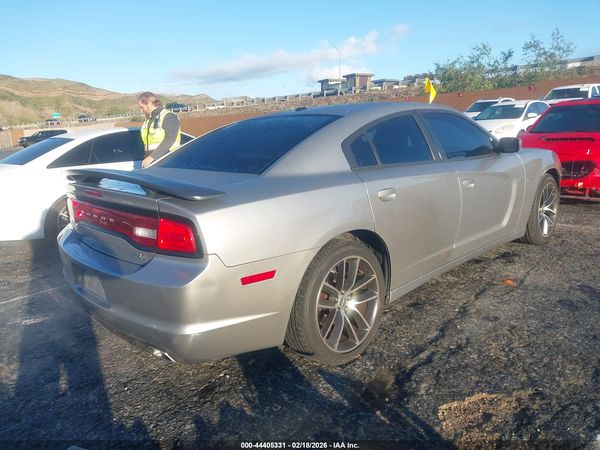 2014 DODGE CHARGER R/T