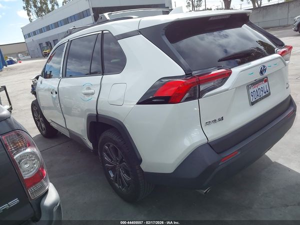 2022 TOYOTA RAV4 HYBRID XLE PREMIUM
