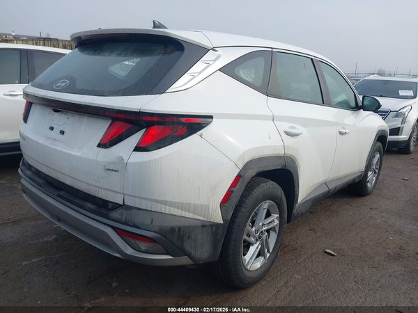 2025 HYUNDAI TUCSON SE