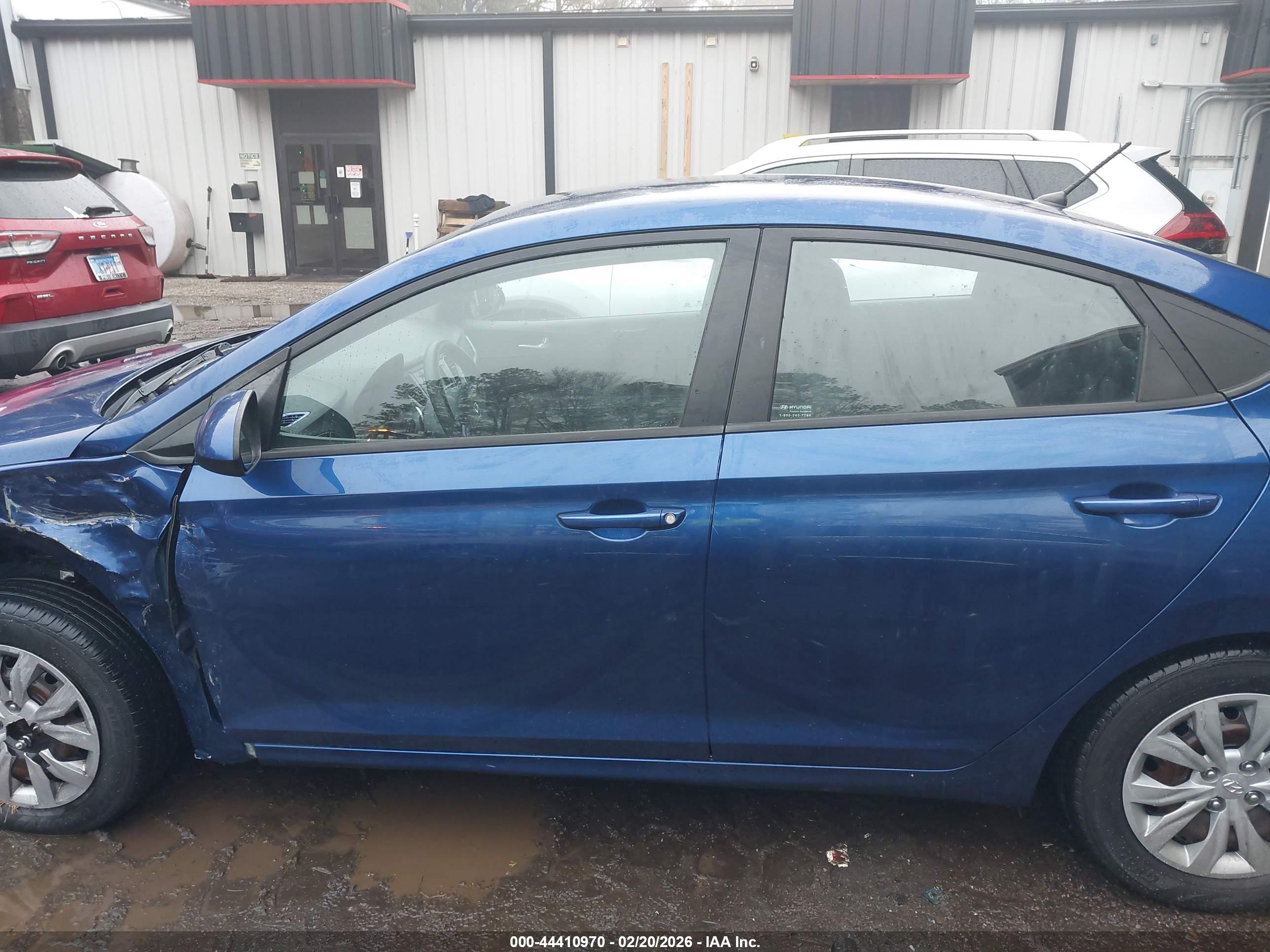 2022 HYUNDAI ACCENT SE