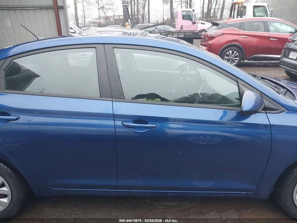 2022 HYUNDAI ACCENT SE