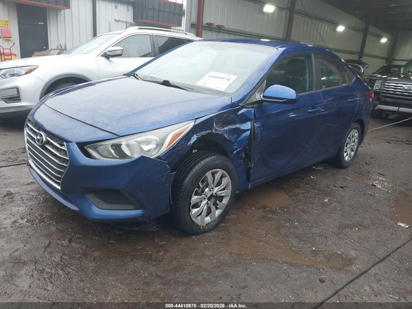 2022 HYUNDAI ACCENT SE