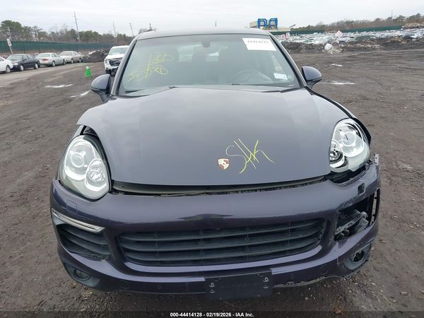 2017 PORSCHE CAYENNE PLATINUM EDITION