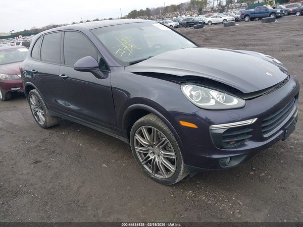 2017 PORSCHE CAYENNE PLATINUM EDITION