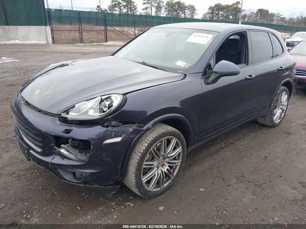 2017 PORSCHE CAYENNE PLATINUM EDITION