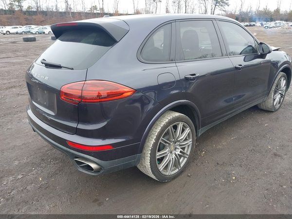 2017 PORSCHE CAYENNE PLATINUM EDITION