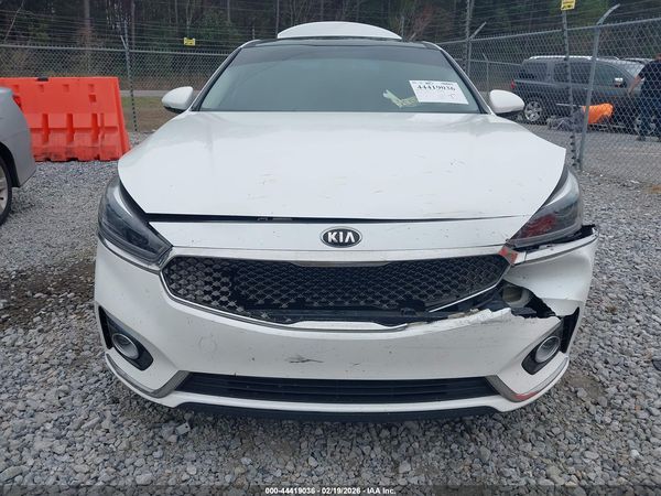 2017 KIA CADENZA PREMIUM