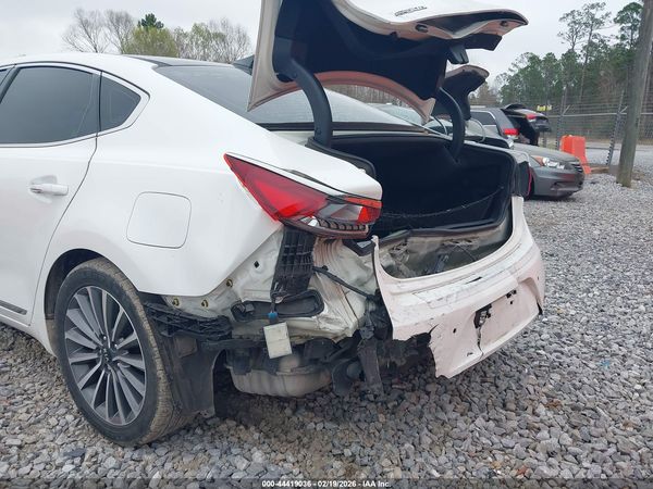 2017 KIA CADENZA PREMIUM