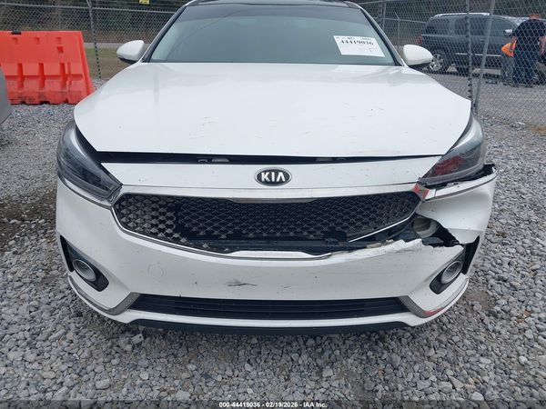 2017 KIA CADENZA PREMIUM