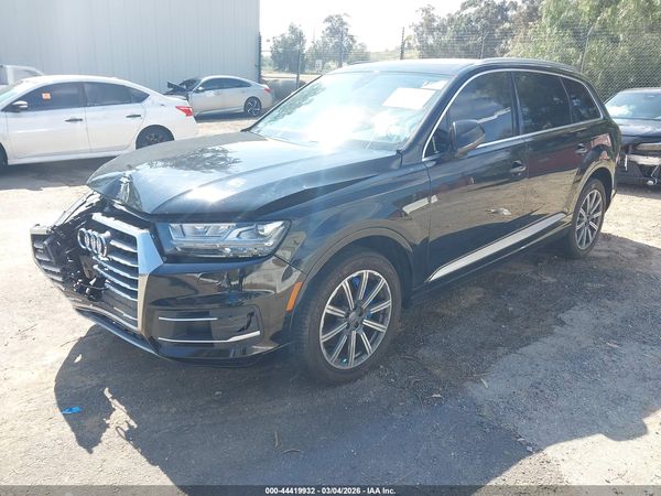 2017 AUDI Q7 3.0T PREMIUM