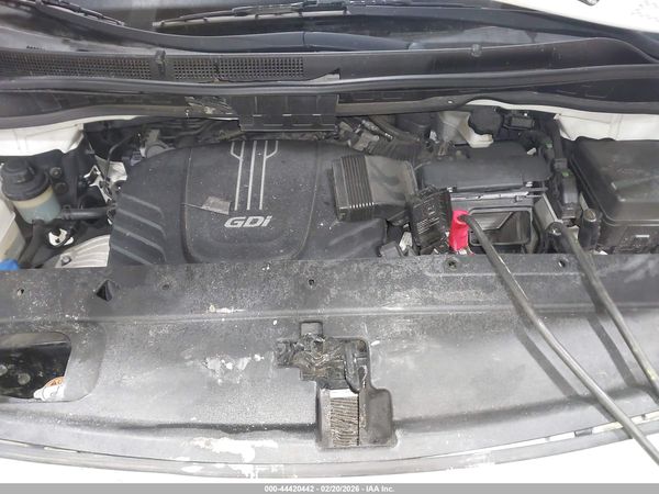 2016 KIA SEDONA LX