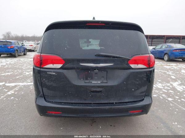 2017 CHRYSLER PACIFICA TOURING — I119