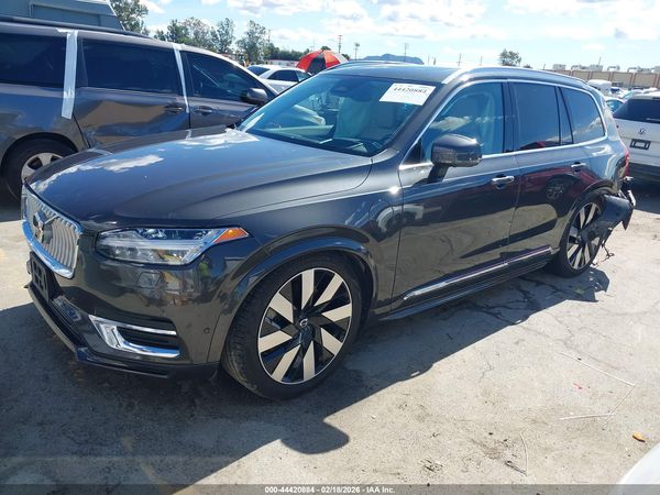 2024 VOLVO XC90 RECHARGE PLUG-IN HYBRID