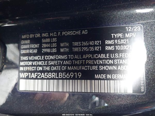 2024 PORSCHE MACAN GTS