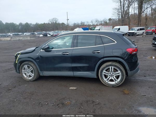 2021 MERCEDES-BENZ GLA 250 4MATIC