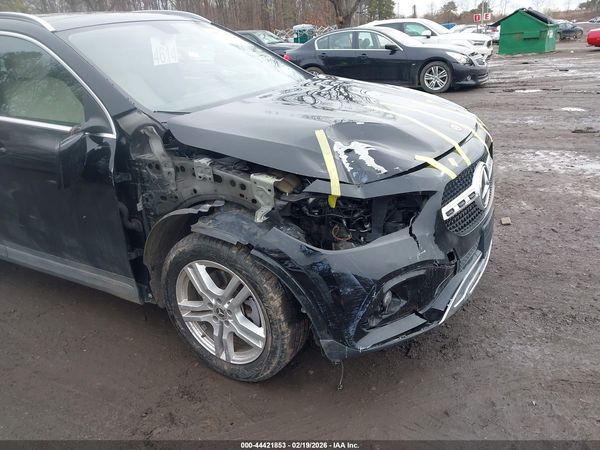 2021 MERCEDES-BENZ GLA 250 4MATIC