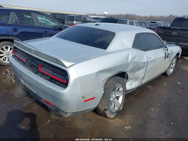 2021 DODGE CHALLENGER SXT