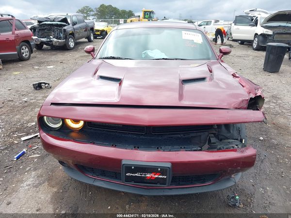 2018 DODGE CHALLENGER SXT