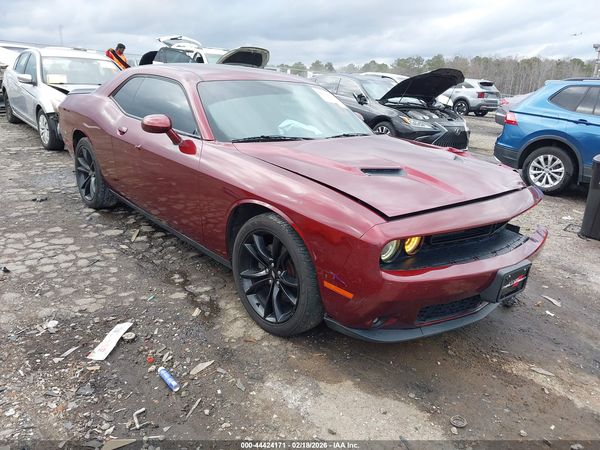 2018 DODGE CHALLENGER SXT