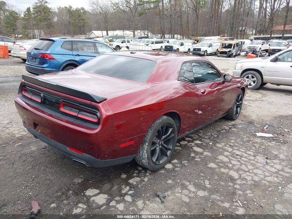 2018 DODGE CHALLENGER SXT