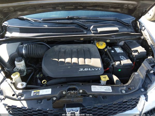 2017 DODGE GRAND CARAVAN SXT — I10