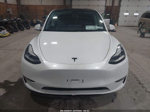2020 TESLA MODEL Y