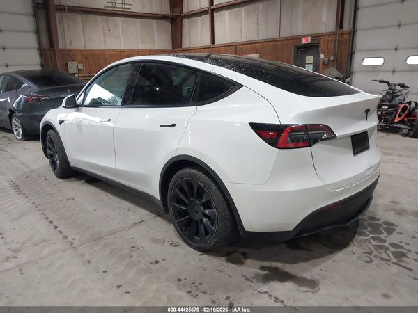 2020 TESLA MODEL Y