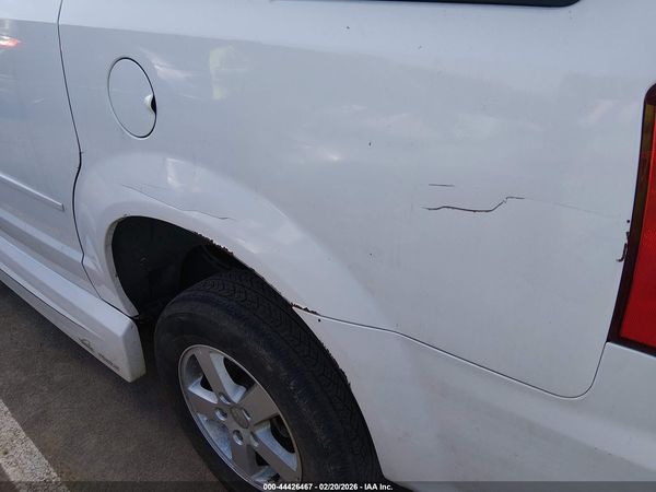 2013 DODGE GRAND CARAVAN SXT — I153