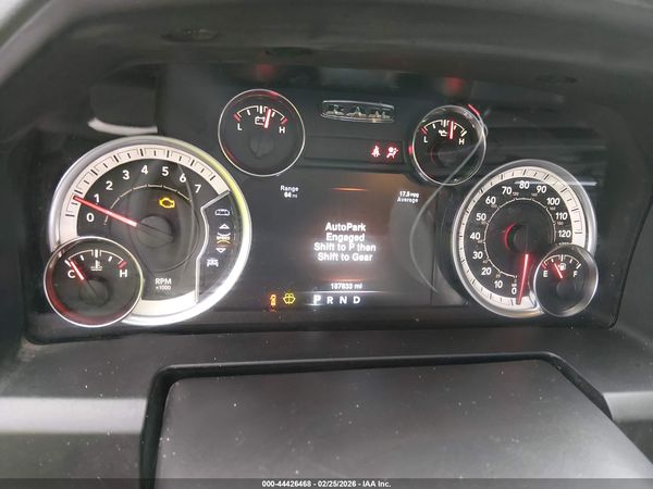 2019 RAM 1500 CLASSIC WARLOCK  4X2 6'4 BOX