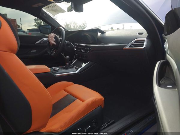 2025 BMW M4