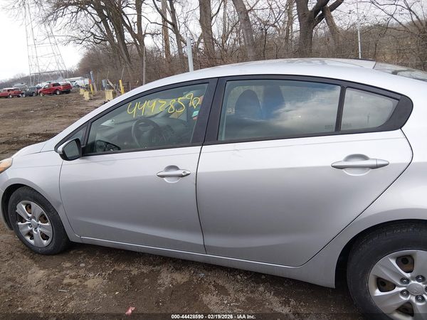 2016 KIA FORTE LX