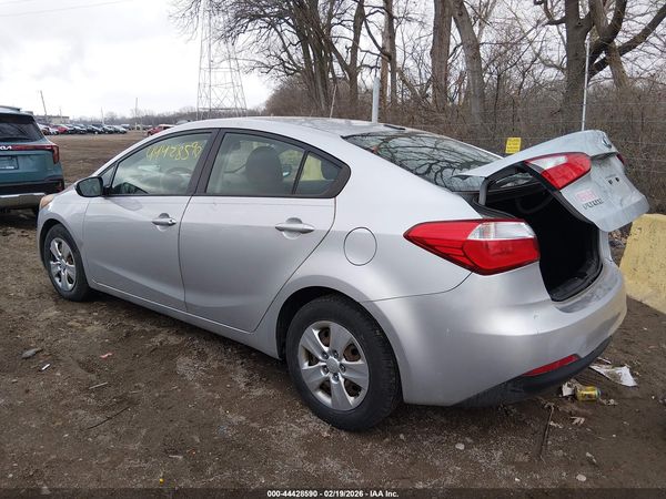 2016 KIA FORTE LX