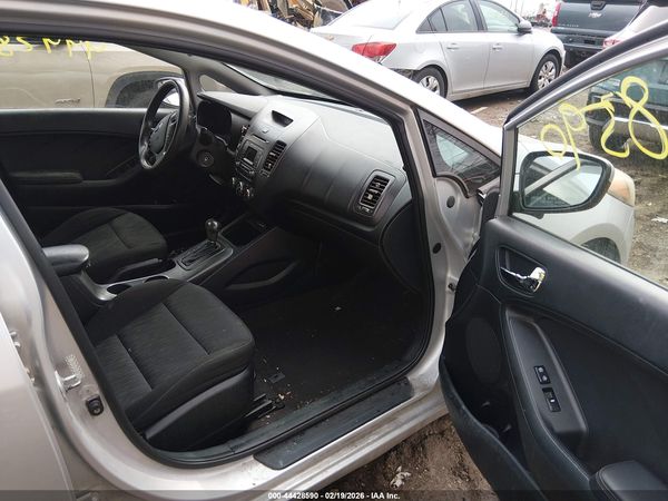 2016 KIA FORTE LX