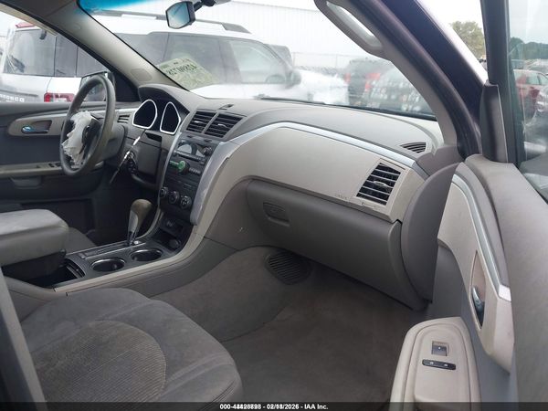 2012 CHEVROLET TRAVERSE LS — I5