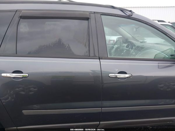 2012 CHEVROLET TRAVERSE LS — I116