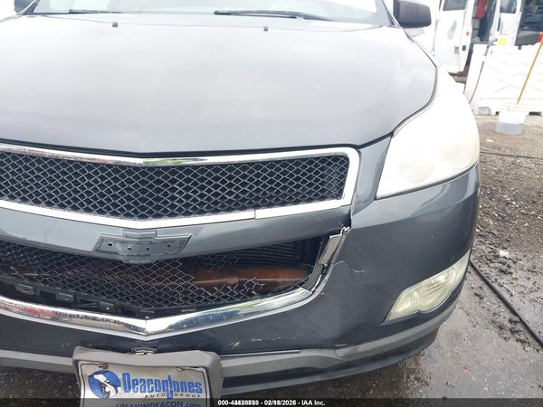 2012 CHEVROLET TRAVERSE LS — I154