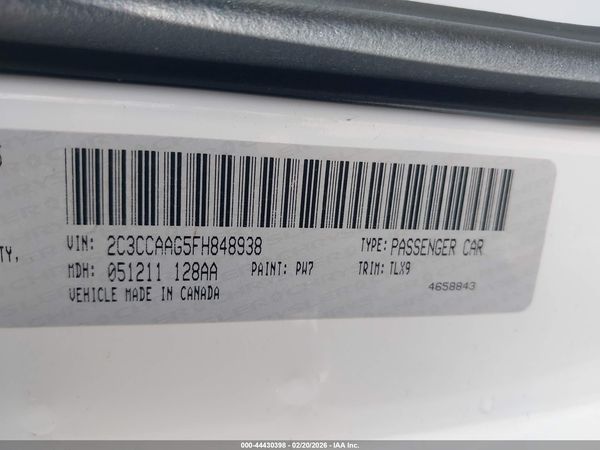 2015 CHRYSLER 300 LIMITED — I9
