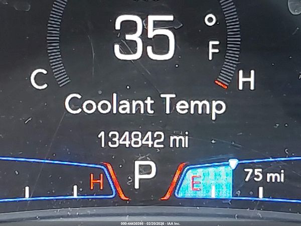 2015 CHRYSLER 300 LIMITED — I118