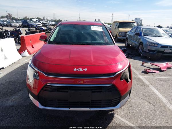 2025 KIA NIRO LX