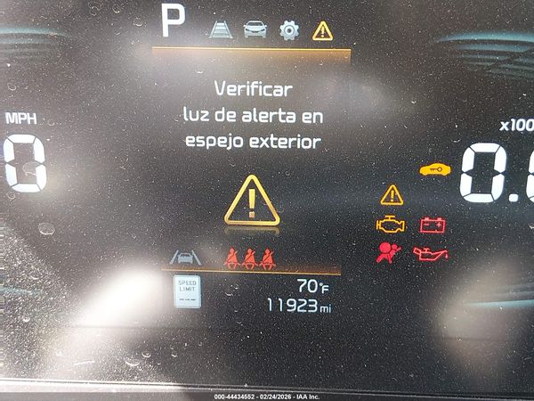 2025 KIA NIRO LX