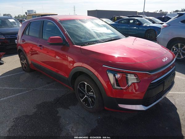 2025 KIA NIRO LX