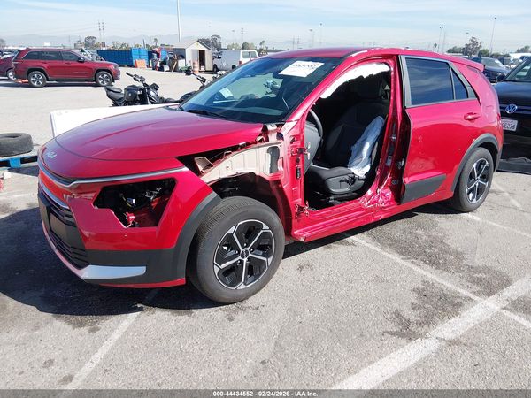 2025 KIA NIRO LX