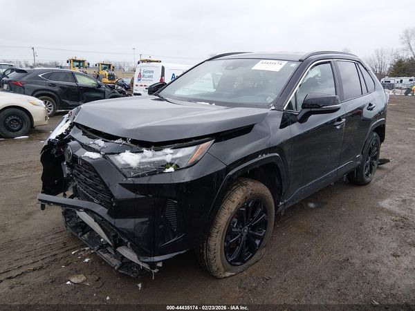 2025 TOYOTA RAV4 HYBRID SE