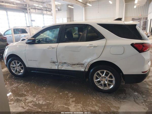 2022 CHEVROLET EQUINOX FWD LS — I117