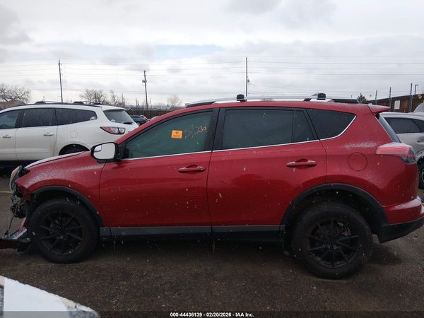 2016 TOYOTA RAV4 LE