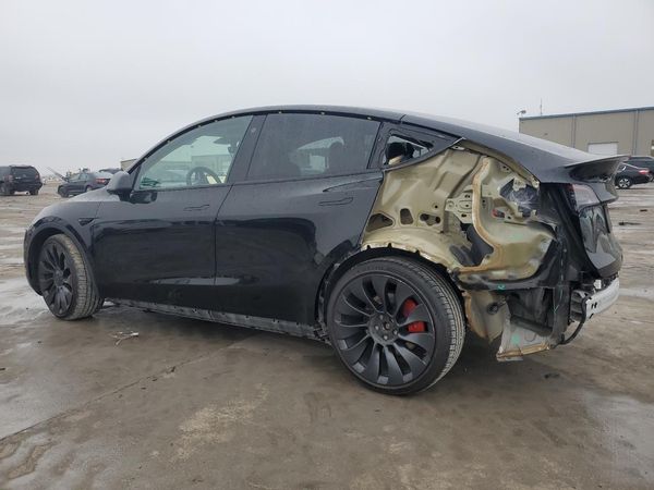 2022 TESLA MODEL Y