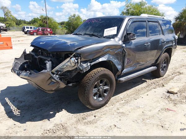 2017 TOYOTA 4RUNNER SR5 PREMIUM