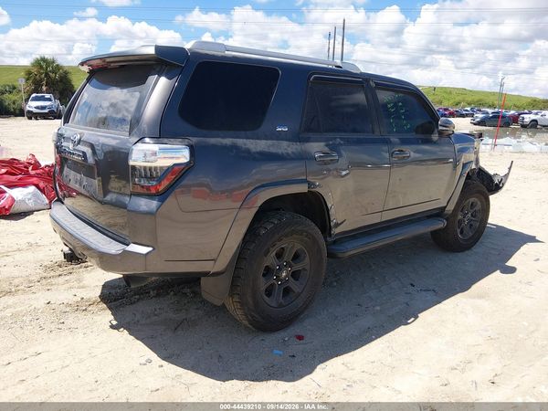 2017 TOYOTA 4RUNNER SR5 PREMIUM