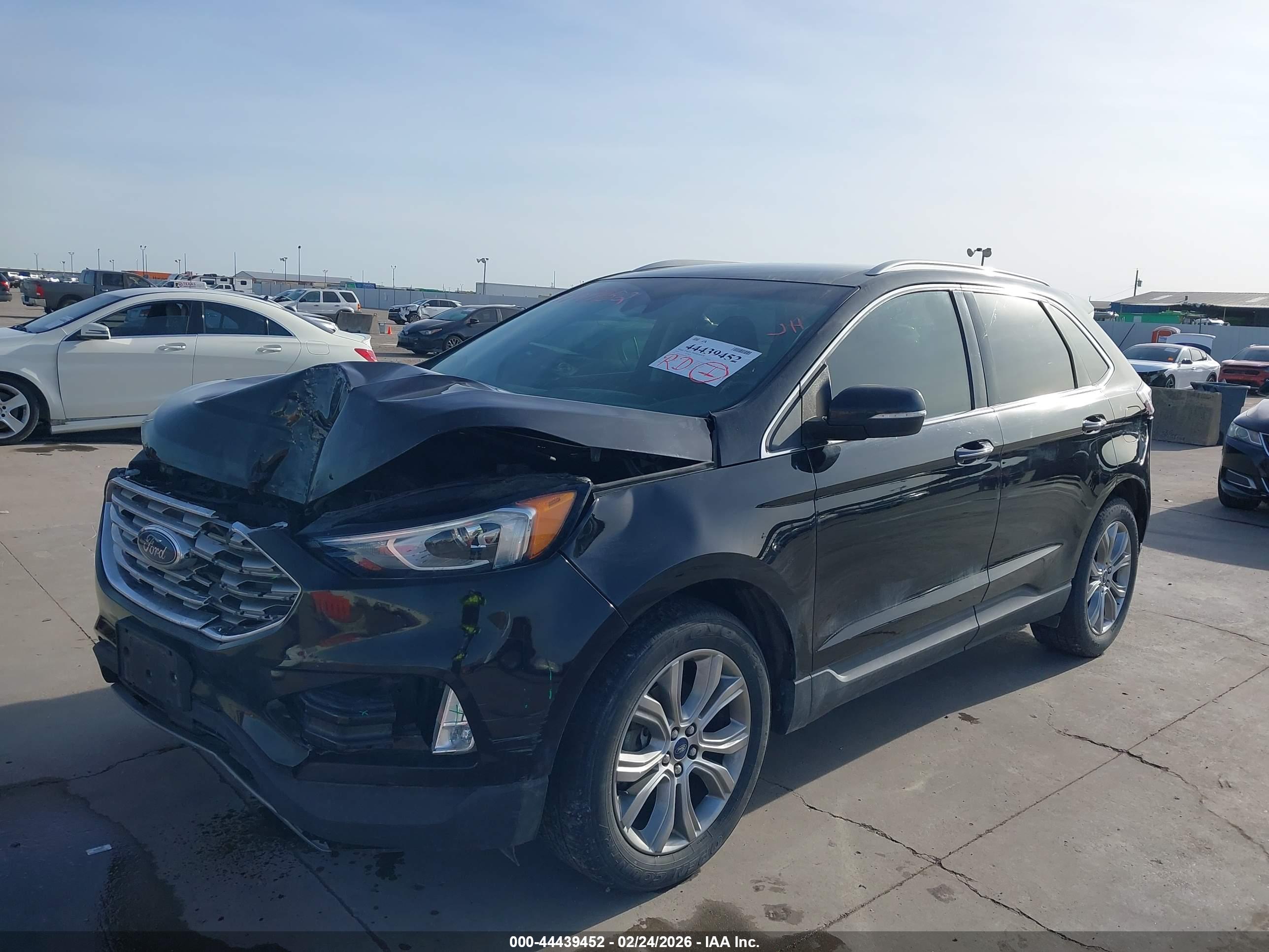 2019 FORD EDGE TITANIUM — I2
